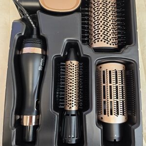 Black and Gold Hair Styling Tool Set